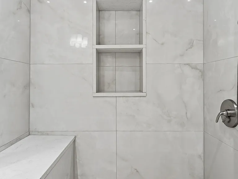 Shower detail