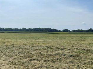 8786 Schmalz Rd, Saint Jacob, IL 62281