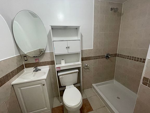 5th image of 11436 168th St Floor 1