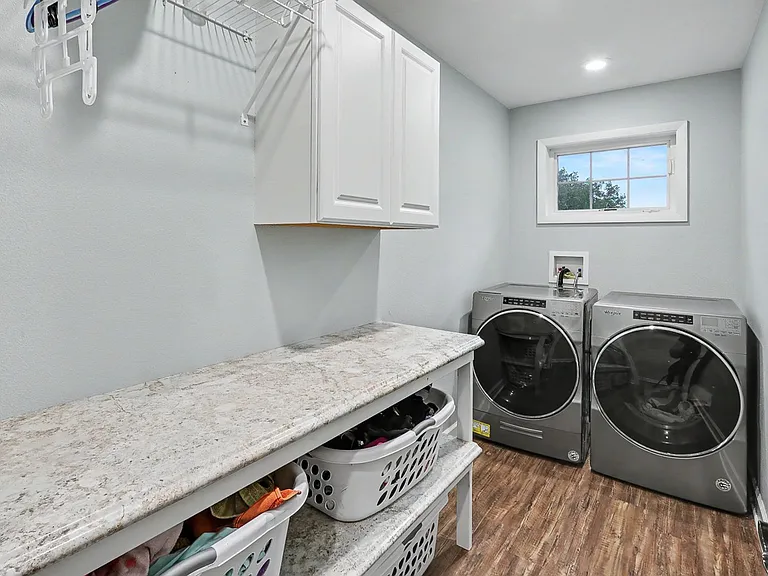 285 240th Pl — Photo 20