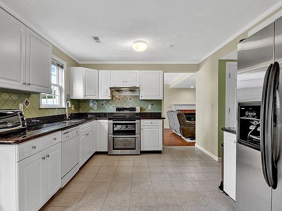 2nd image of 41 Pelican Dr #41