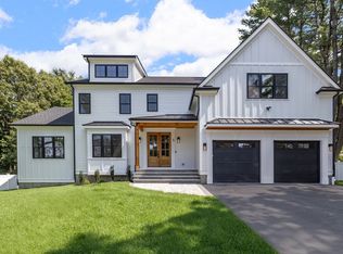 5 Bradford Rd, Natick, MA 01760