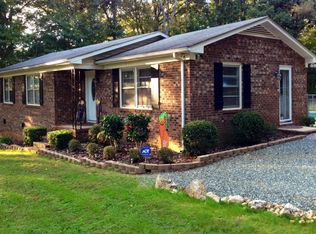 206 Cedar Ridge Rd, Randleman, NC 27317