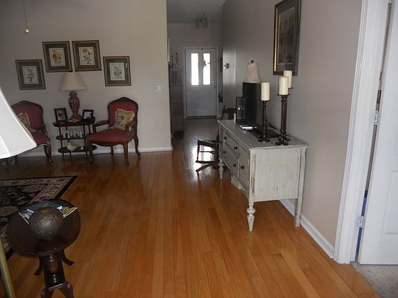 3rd image of 309 Stone Mill Dr