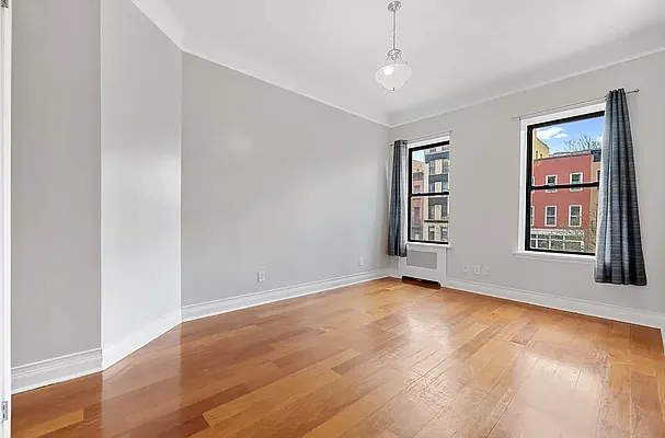 Rented by REAL New York | media 26