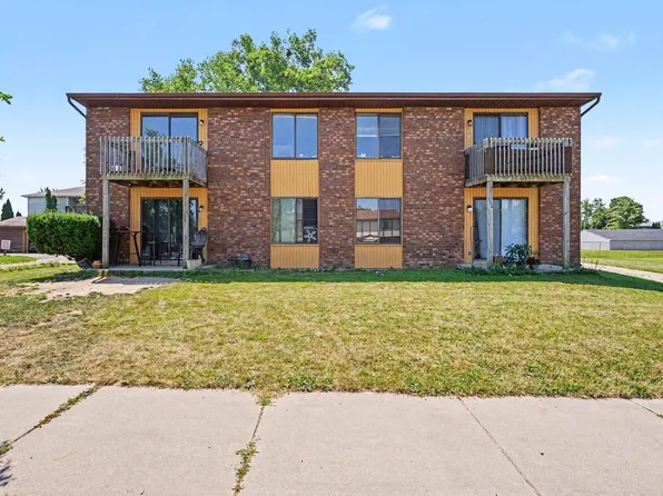 1134 Country Ln #1-4, Holland, MI 49423