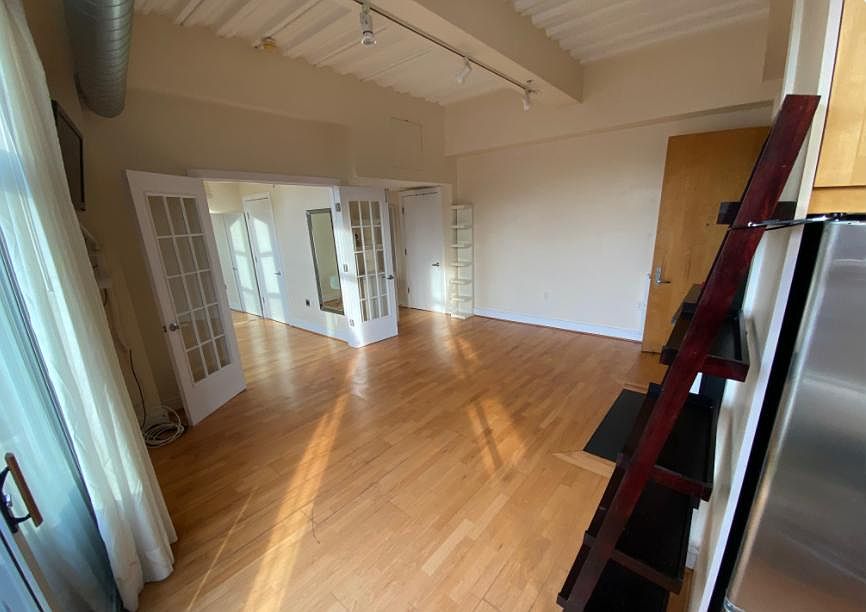 Livingroom from kitchen.