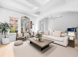 35 Vestry St APT 2, New York, NY 10013