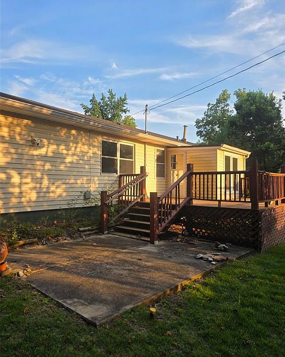 2nd image of 105 Embassy Ln