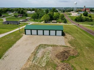 30449 Hillside Dr, Maryville, MO 64468