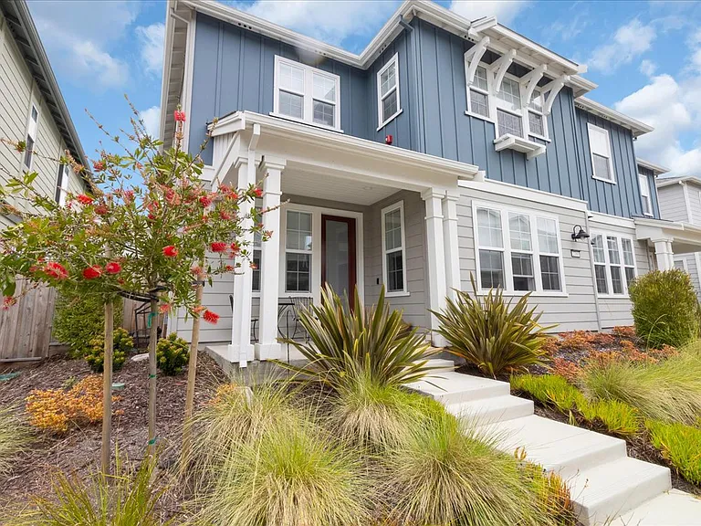 2760 Telegraph Blvd — Photo 1
