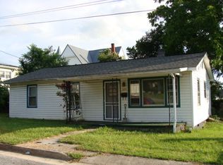 275 S 7th St, Wytheville, VA --