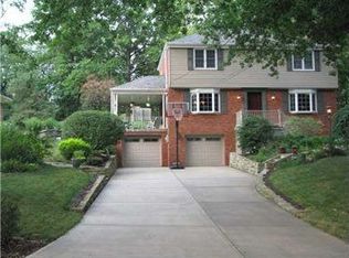 109 Southern Hilands Dr, Pittsburgh, PA