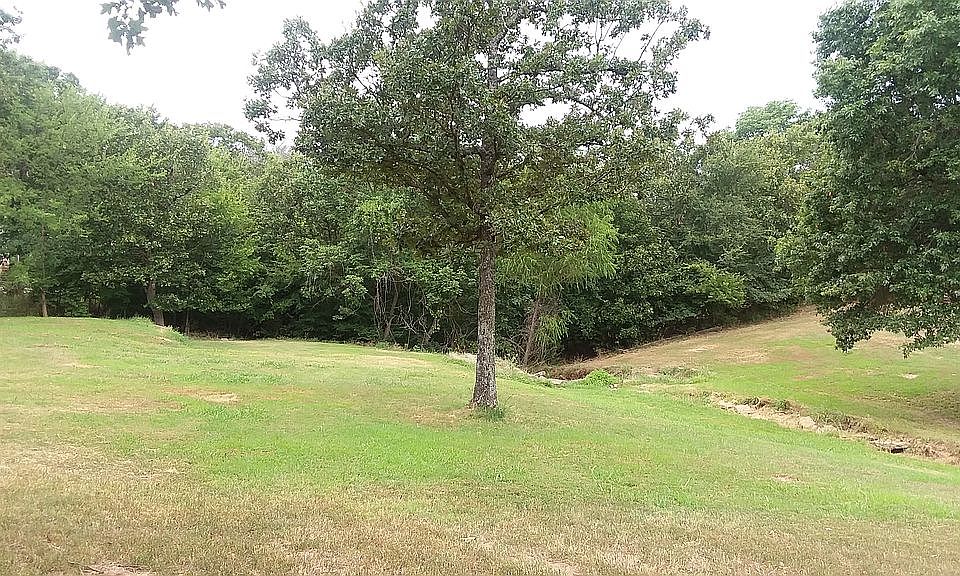 2nd image of 112125 S 4180th Rd