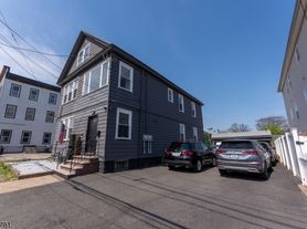 661-663 McKinley St, Elizabeth, NJ