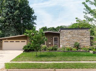 1219 Stafford St, Dekalb, IL 60115