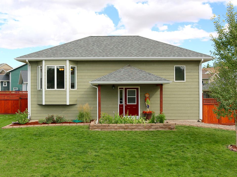 3801 Marlie Dr