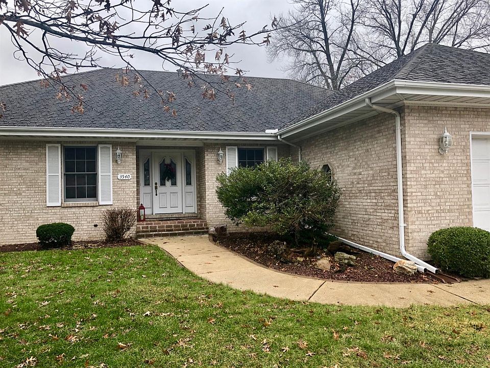 1st image of 3540 Laverne Dr