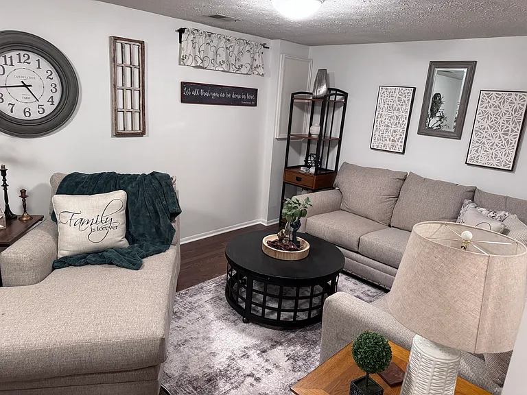 7315 Golden Horseshoe Ct — Photo 45