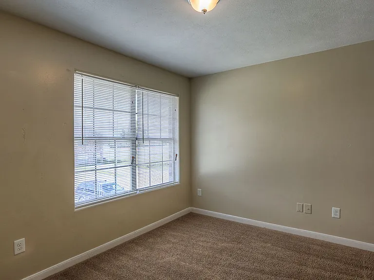 10606 Pine Landing Dr #A — Photo 16