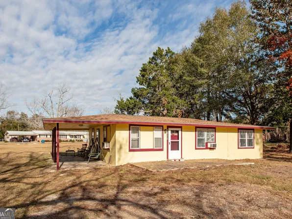 1020 Hampton Ave, Waycross, GA 31503