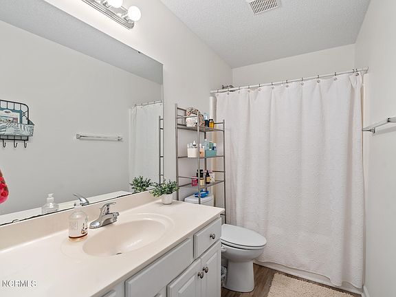 5th image of 4875 Beech Tree Drive SE