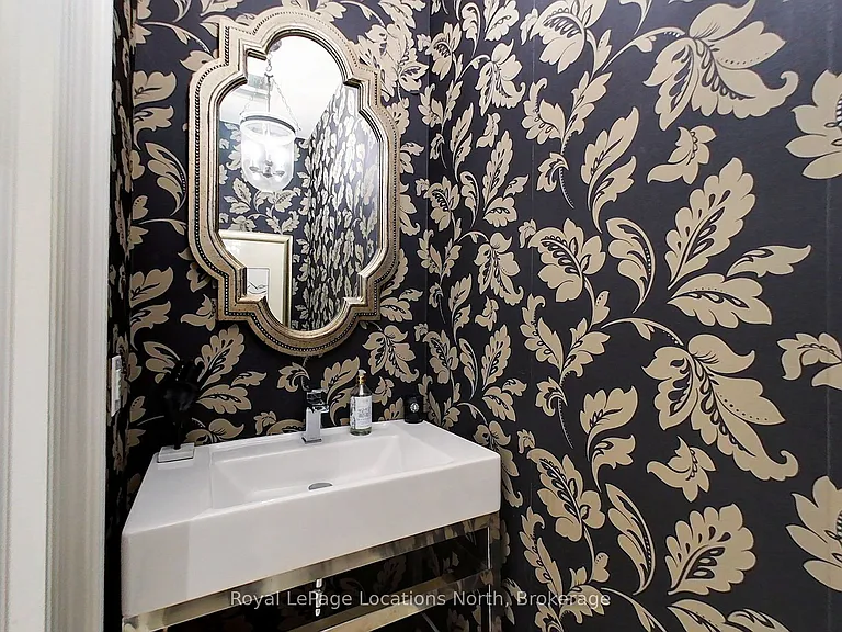 40 Trott Blvd #104 — Photo 30
