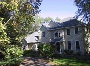 2750 Overlook Ln N, Stillwater, MN 55082
