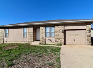 1117 Fowler Rd, Lebanon, MO 65536