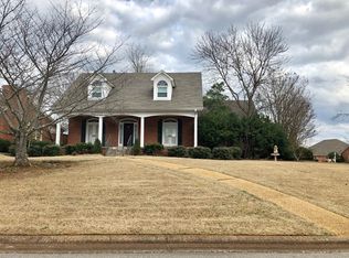 202 Laura Ct, Florence, AL 35630