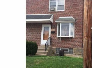8034 Leon St, Philadelphia, PA 19136