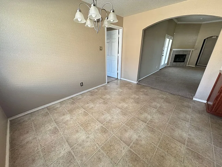 3903 Tiger Dr — Photo 5