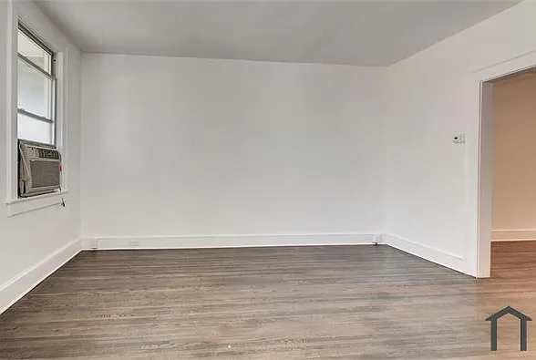2413 Minnesota Ave SE — Photo 23