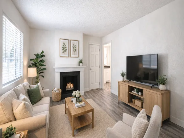 Capitol Lanai, 1300 G St #7071, Sacramento, CA 95814