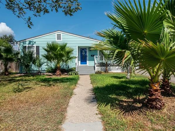 402 Angelo Dr, Corpus Christi, TX 78411