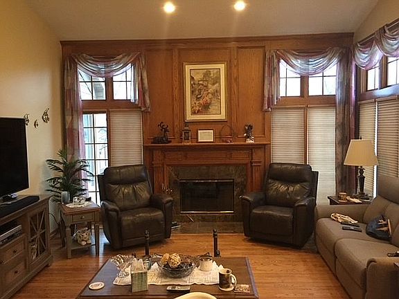 5th image of 6951 Cross Creek Dr