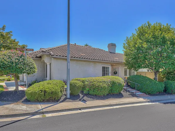 26210 Acclaim Ct, Salinas, CA 93908