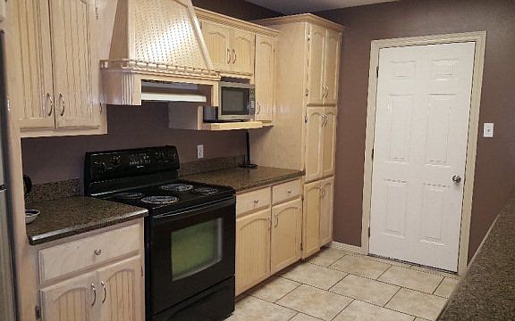 4th image of 3400 Sanoma Dr
