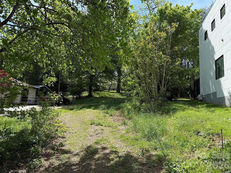 2nd image of LOT 108 Mace Ave