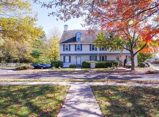 838 Westfield Dr, Riverton, NJ 08077