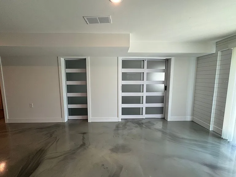 6550 S Old Village Rd — Photo 40