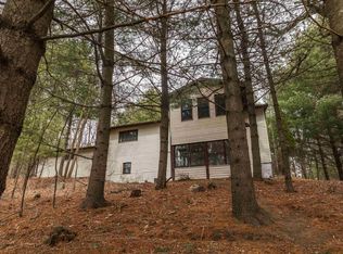 343 Ember Ct, Oxford, WI 53952