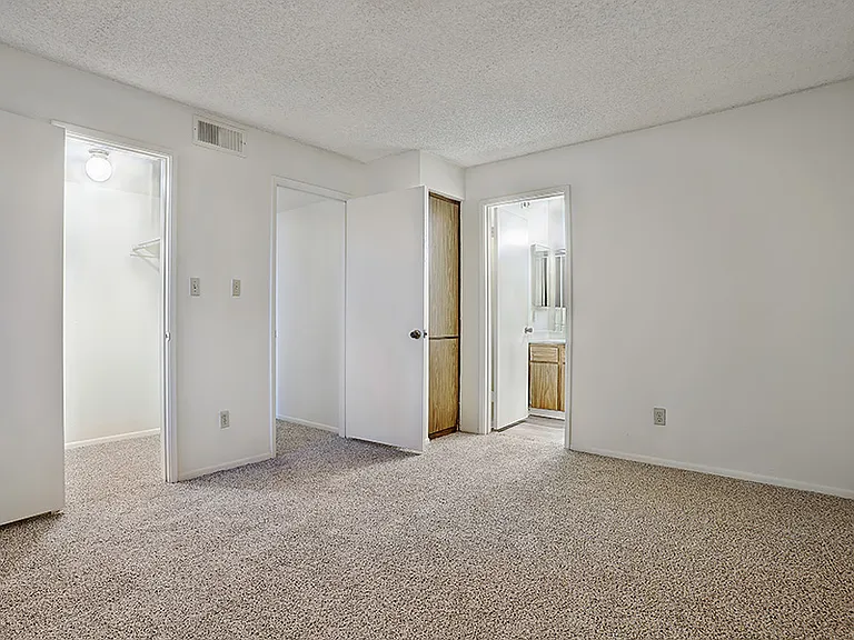 Garden Place Apartments — Photo 22