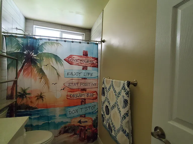 Fresh and easy to clean bathroom.