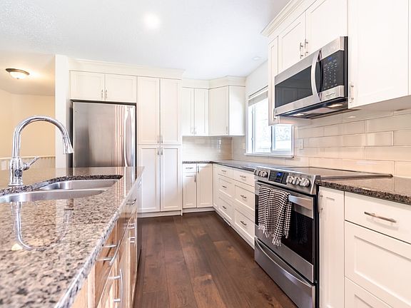 2nd image of 692 Summers St