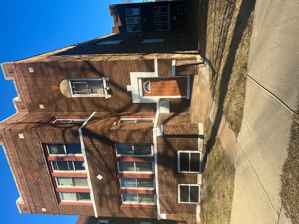 3050 E 80th St, Chicago, IL 60617