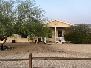 27725 S Clydesdale Ave, Congress, AZ 85332