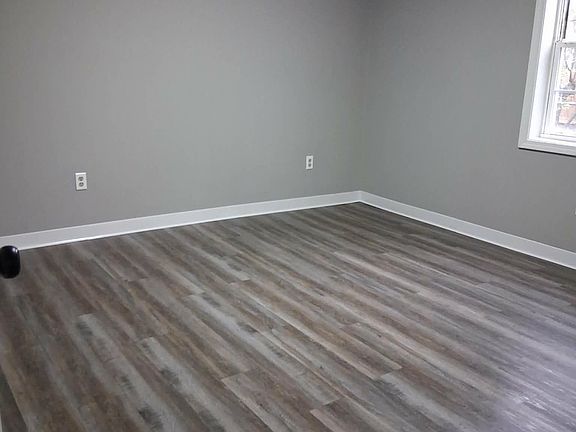 3rd image of 1266fairground Road Brownsville