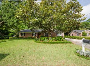 1057 Cottingham Dr, Mount Pleasant, SC 29464