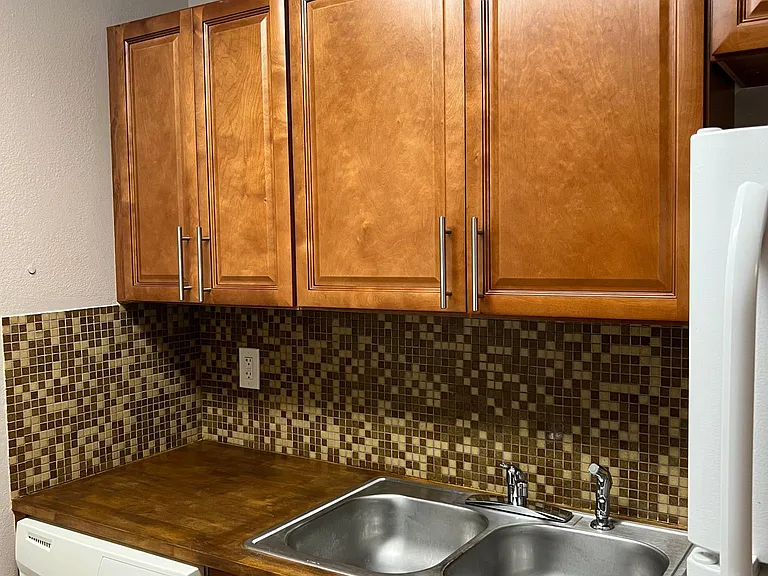 1836A Poinsettia Ave — Photo 5